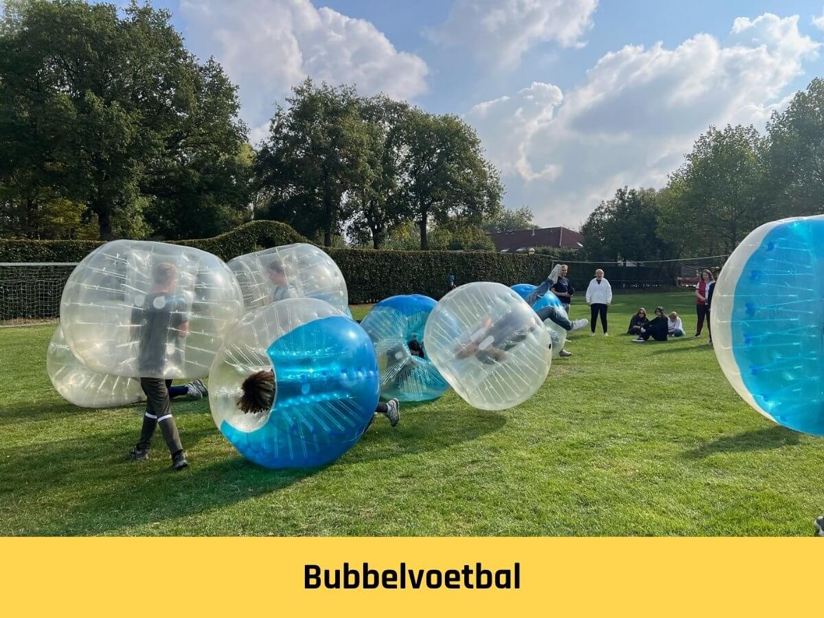 Bubbelvoetbal-activiteit-teamuitje-zeskamp Zeskamp-organiseren-Westland